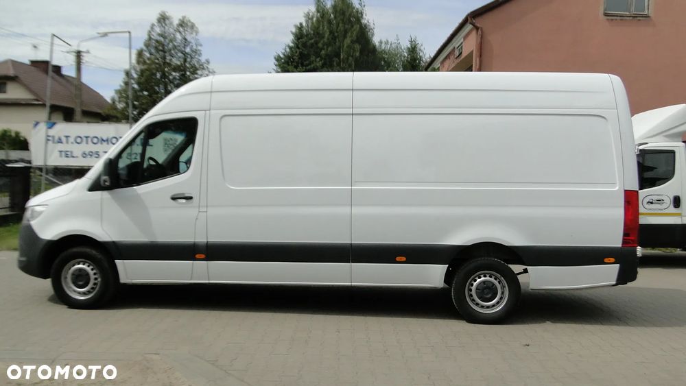 Mercedes-Benz SPRINTER - 7