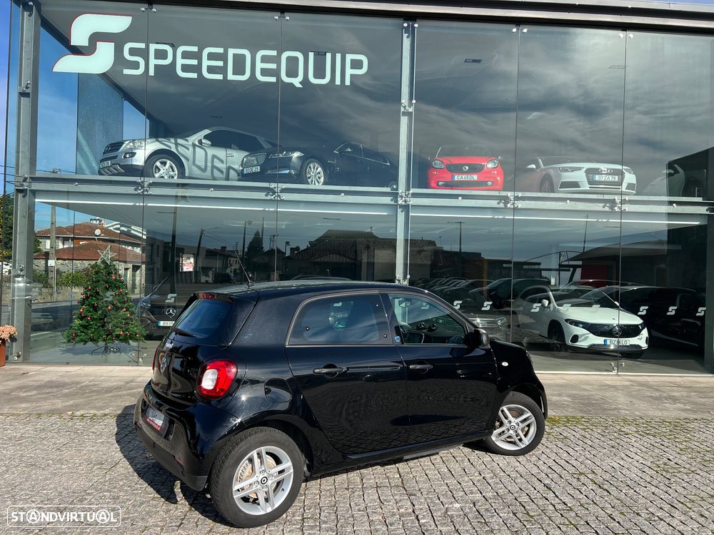 Smart ForFour EQ - 6