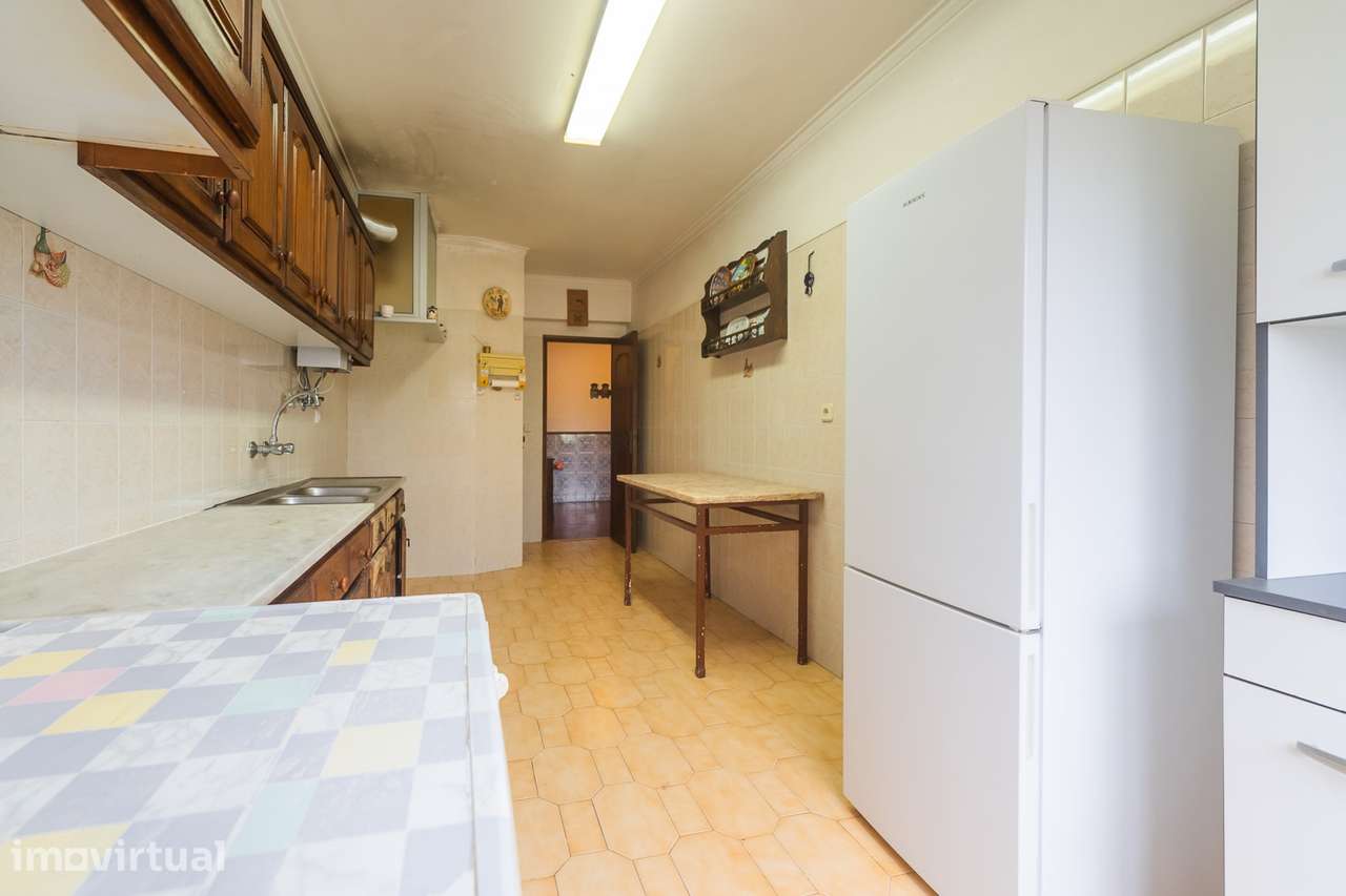 Apartamento T3 Venda em Massamá e Monte Abraão,Sintra - Grande imagem: 4/46