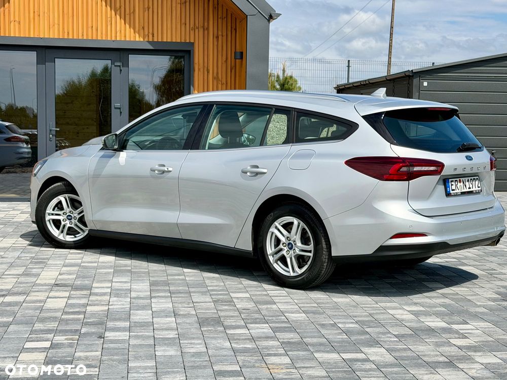 Ford Focus 1.5 EcoBlue Start-Stopp-System TITANIUM - 14