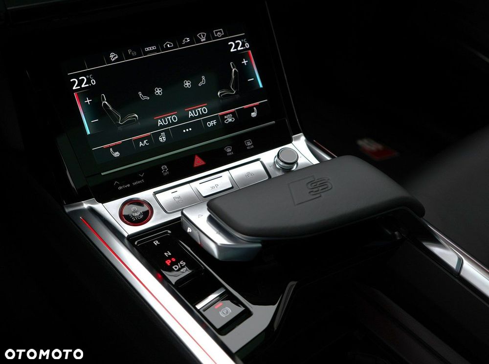 Audi SQ8 e-tron - 18