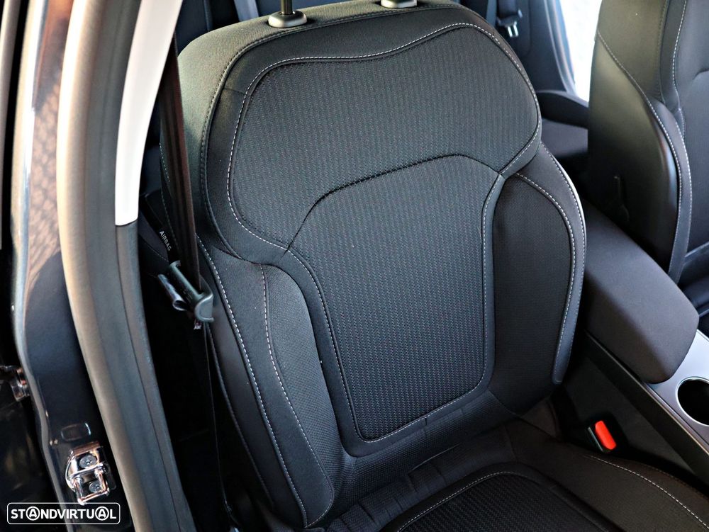 Renault Mégane Sport Tourer 1.5 Blue dCi Equilibre - 21