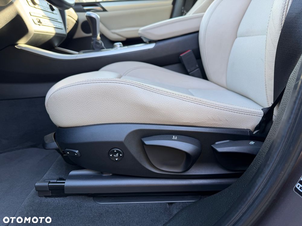 BMW X3 xDrive20d - 29