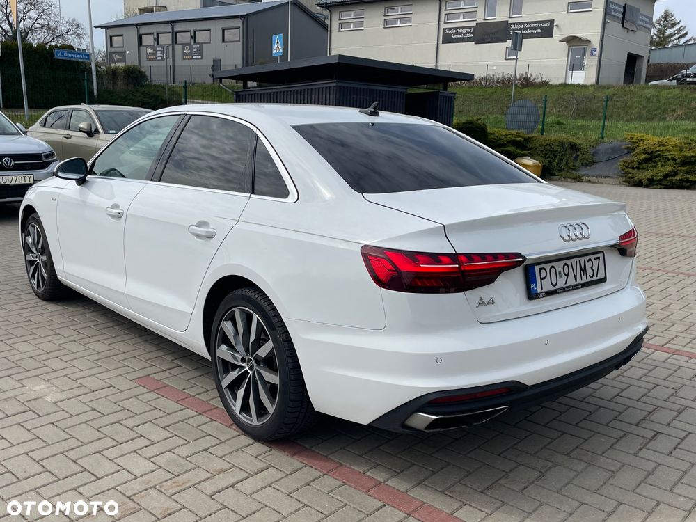 Audi A4 Limousine 35 TFSI mHEV S Line S tronic - 3