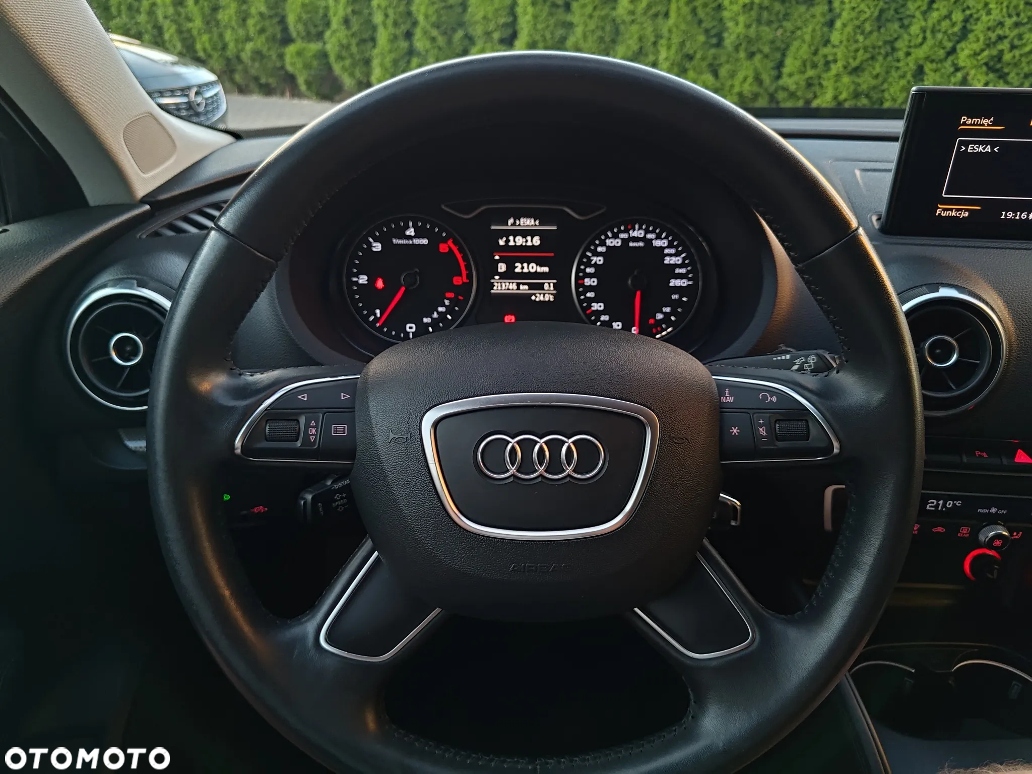 Audi A3 Sportback 2.0 TDI Quattro Ambiente - 28
