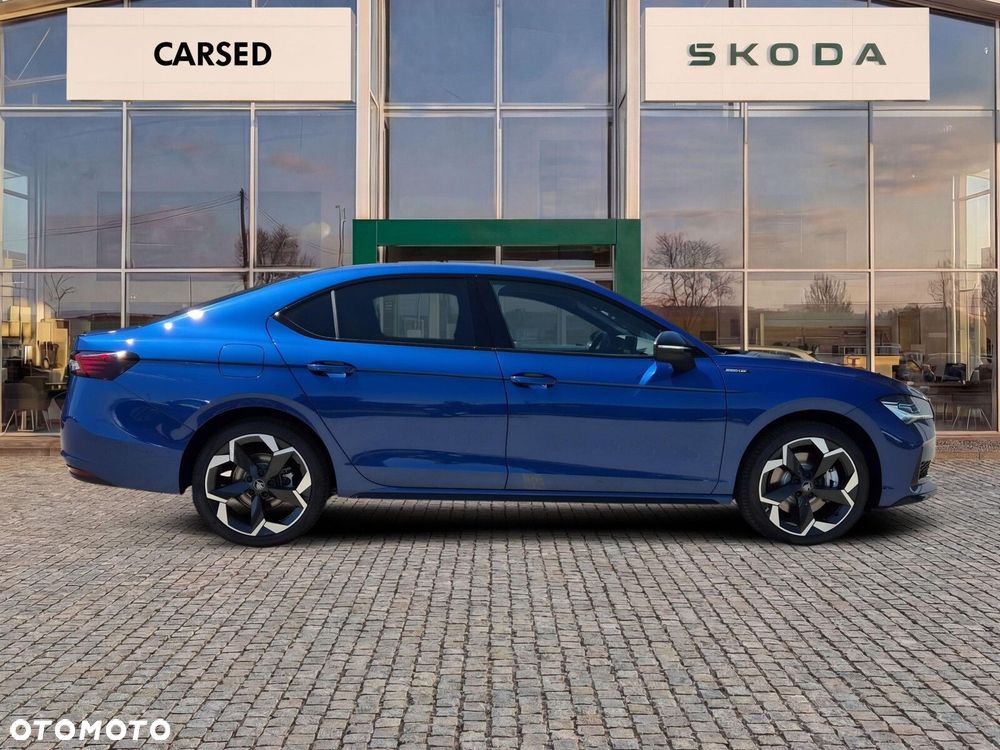 Skoda Superb 2.0 TSI Sportline DSG - 8
