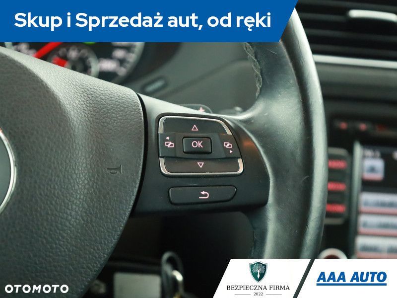 Volkswagen Jetta - 14