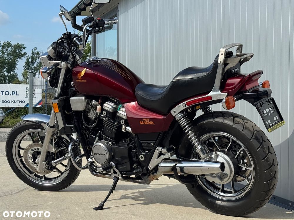 Honda VF - 25