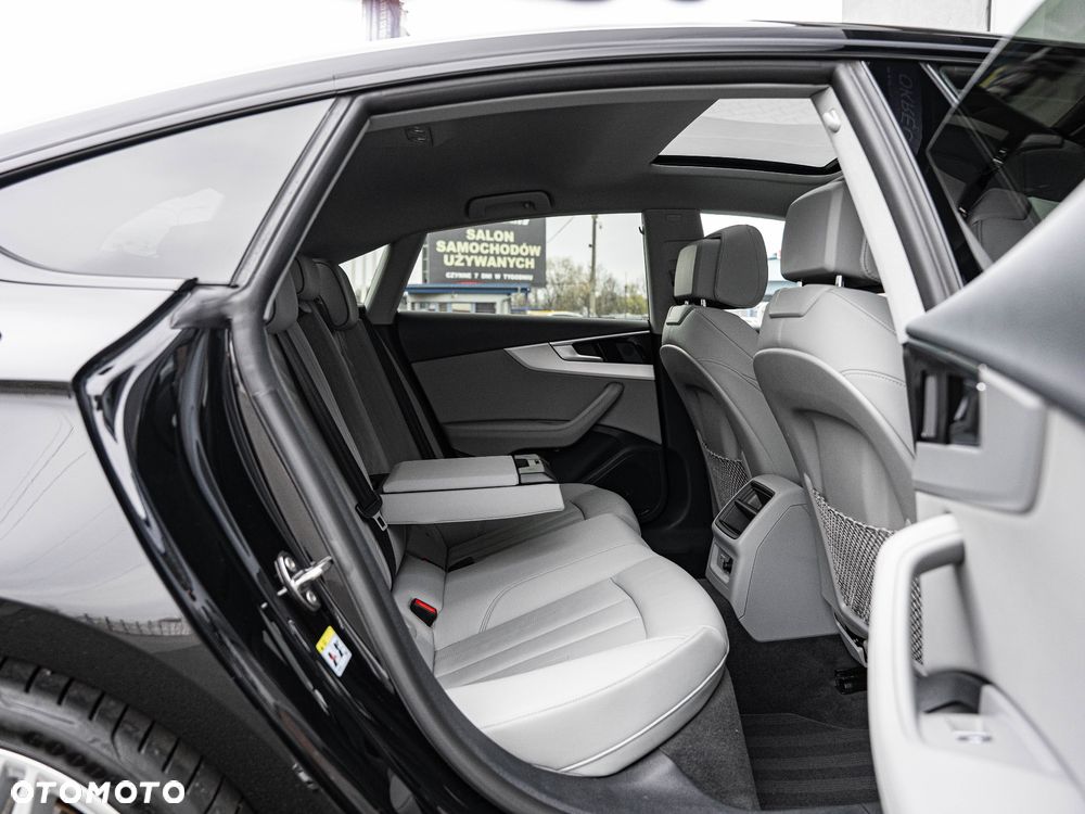 Audi A5 ver-sportback-35-tdi-s-tronic-s-line - 17