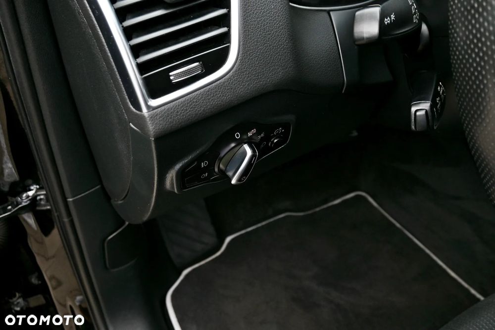 Audi Q5 2.0 TDI Quattro S tronic sport - 32