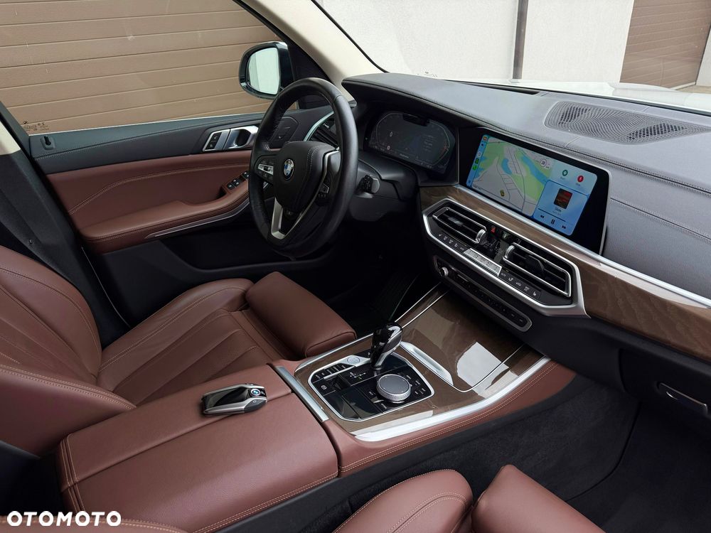 BMW X5 xDrive30d mHEV - 16