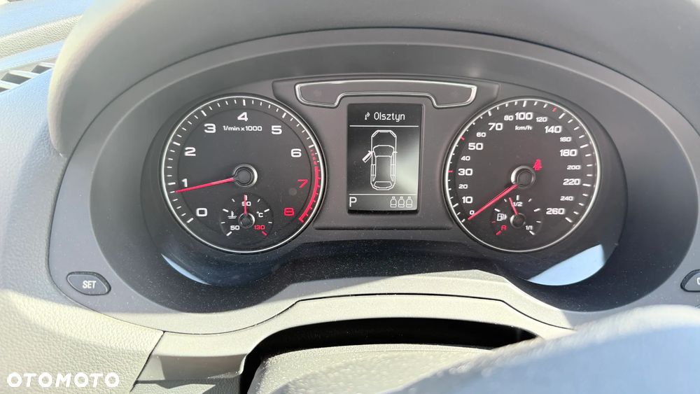 Audi Q3 1.4 TFSI S tronic - 11