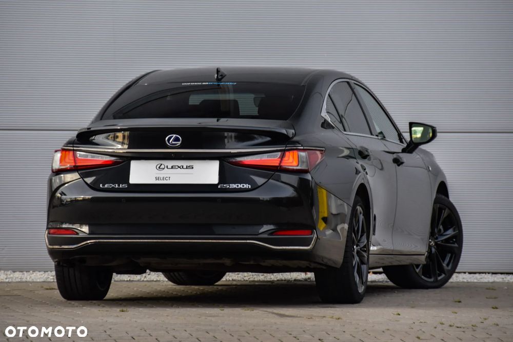 Lexus ES 300h F Sport Edition - 5