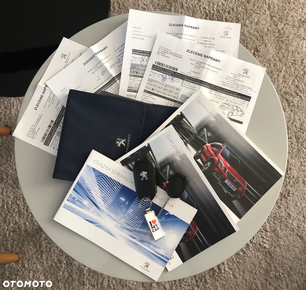 Peugeot 2008 1.2 Pure Tech Active S&S - 28