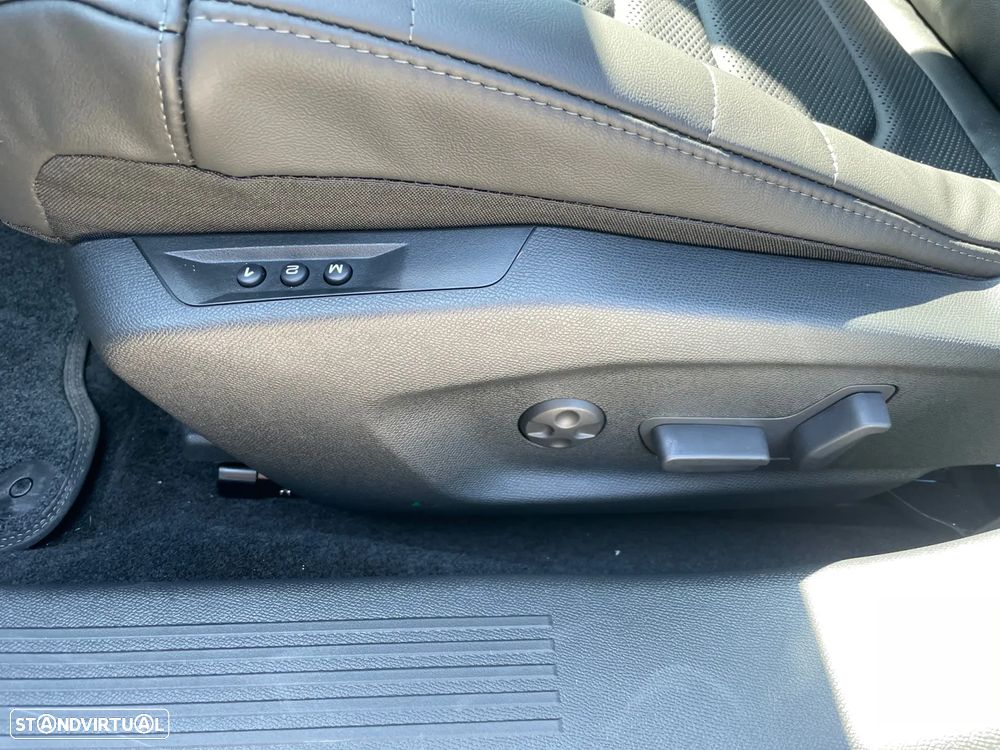 Citroën C5 X 1.2 Hybrid You e-DSC6 - 19