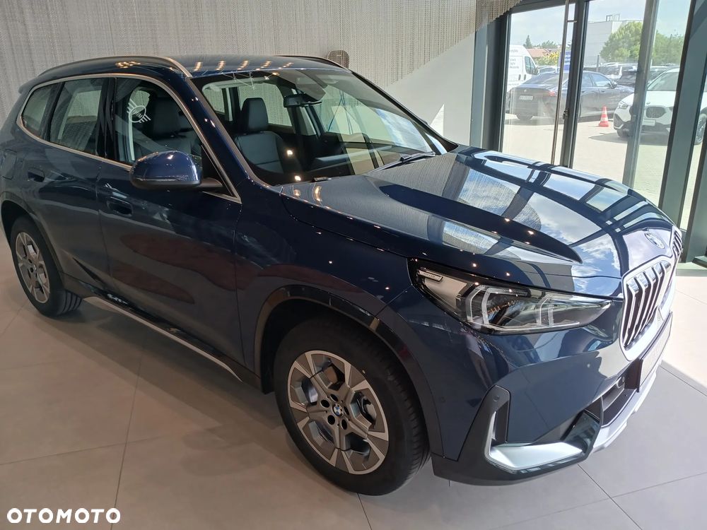 BMW X1 sDrive18i xLine - 3