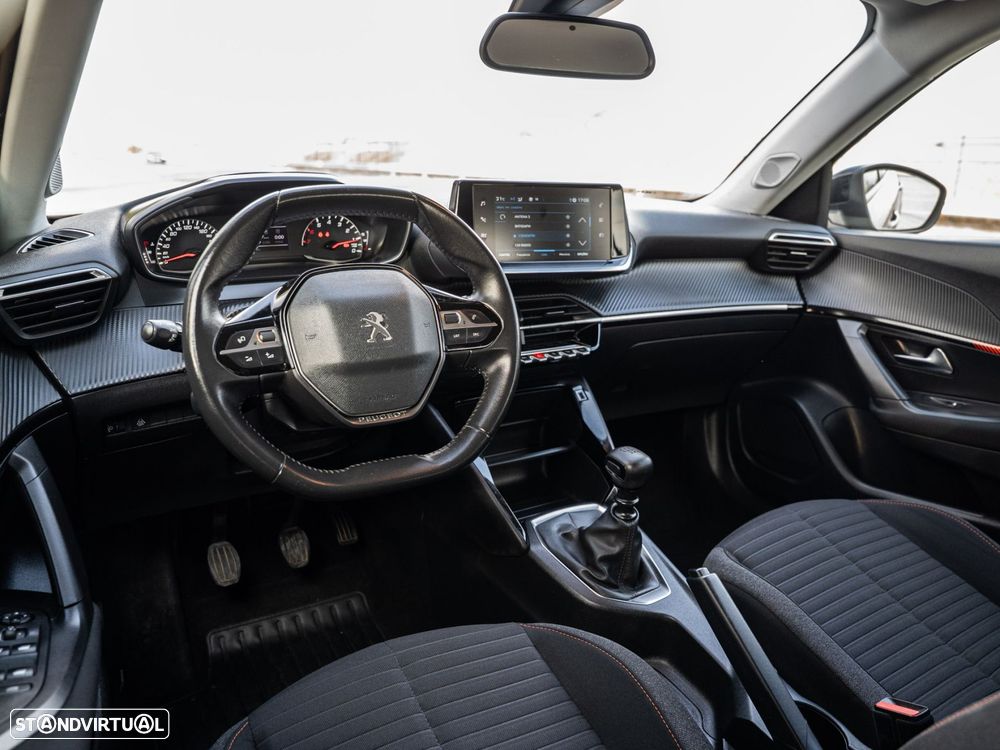 Peugeot 2008 1.2 PureTech Active Pack - 18