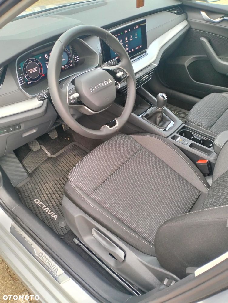 Skoda Octavia 1.5 TSI Selection - 15