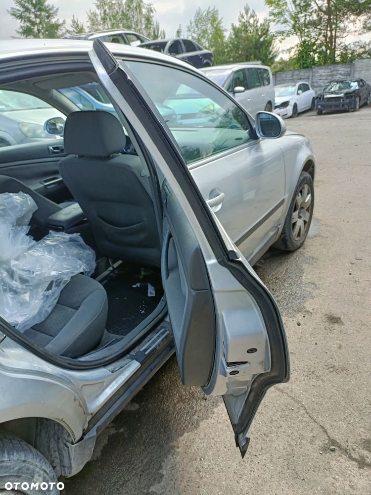 VOLKSWAGEN PASSAT B5 96-05 2004 r. LIFT SEDAN LA7W drzwi prawy tył PT * - 11