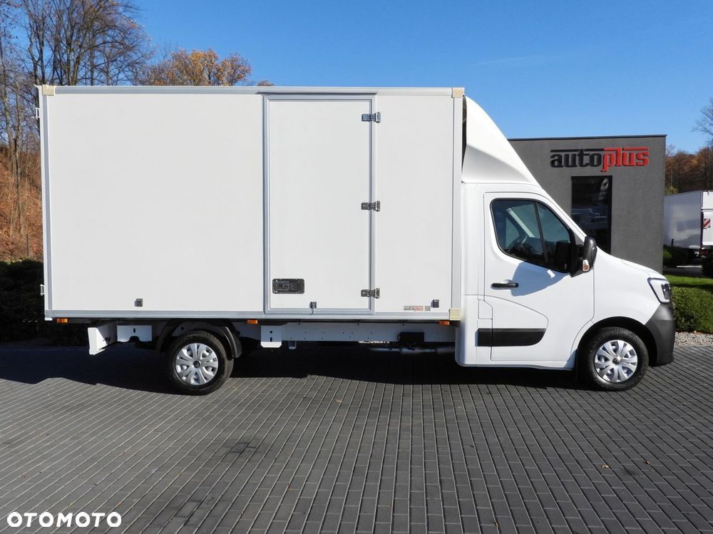 Renault MASTER KONTENER 8 PALET TEMPOMAT NAWIGACJA LEDY KLIMATYZACJA  145KM - 8