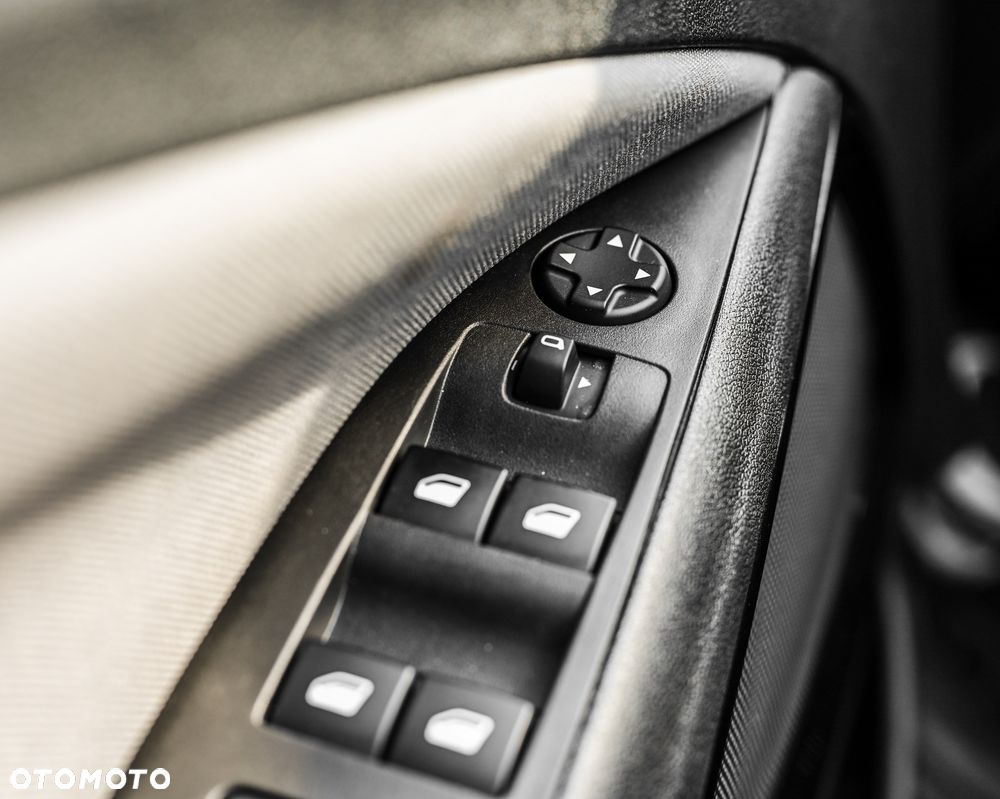 Opel Crossland X 1.2 Start/Stop 120 Jahre - 15