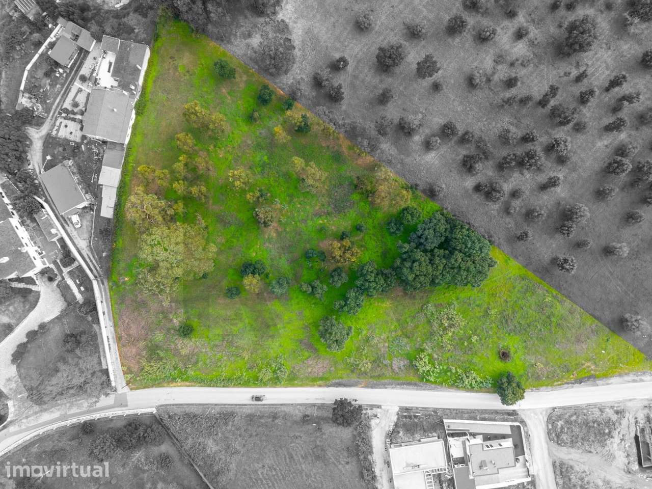 Oportunidade de Investimento Premium - Terreno com 11.920 m2 e Viabili - Grande imagem: 2/18