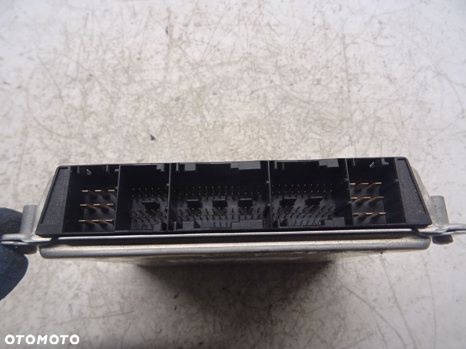 MERCEDES W203 00-04 STEROWNIK KOMPUTER SILNIKA A0001537079 - 3