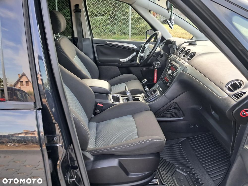 Ford S-Max 2.0 TDCi DPF Business Edition - 17