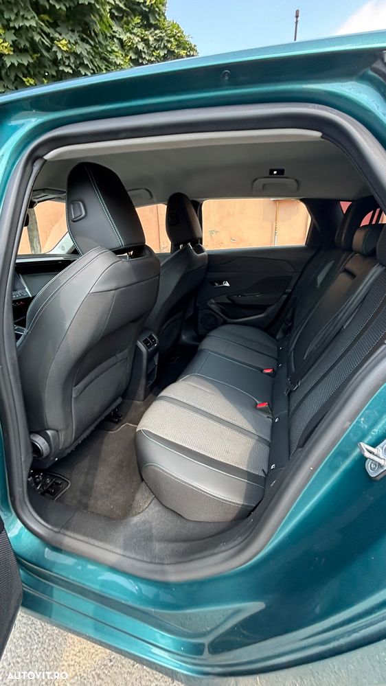 Peugeot 308 1.6L 180 EAT8 PHEV Active Pack - 40