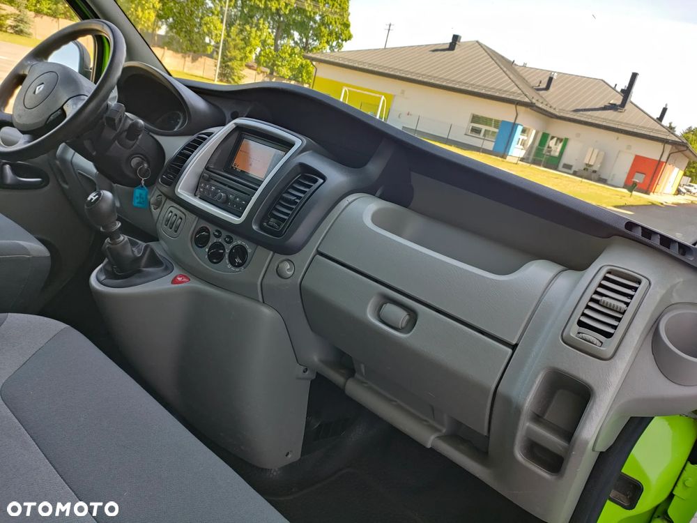 Renault Trafic - 15
