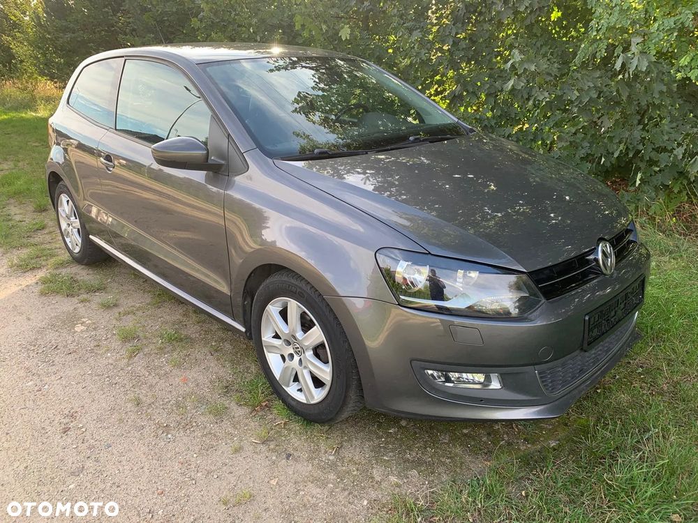 Volkswagen Polo 1.4 16V Highline - 1
