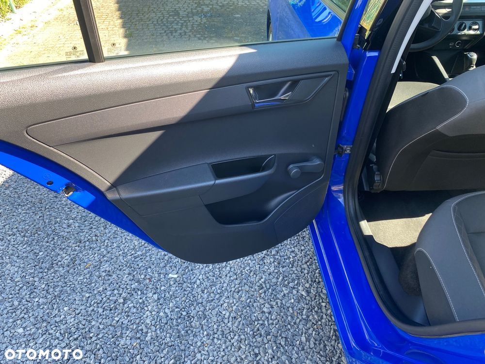 Skoda Fabia 1.0 Ambition - 14