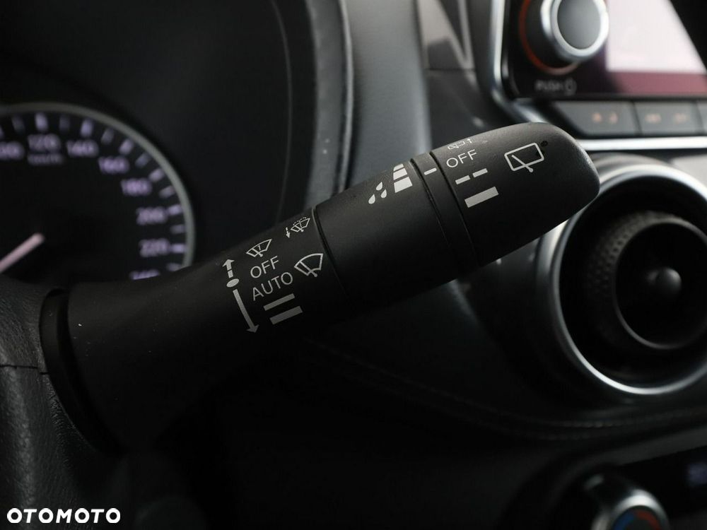 Nissan Juke 1.0 DIG-T N-Connecta - 32
