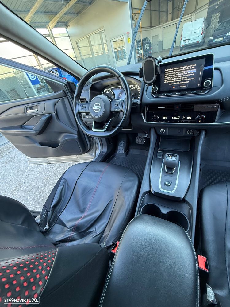 Nissan Qashqai +2 - 23