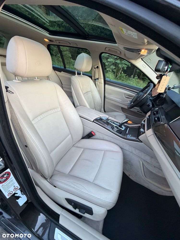 BMW Seria 5 520d - 15