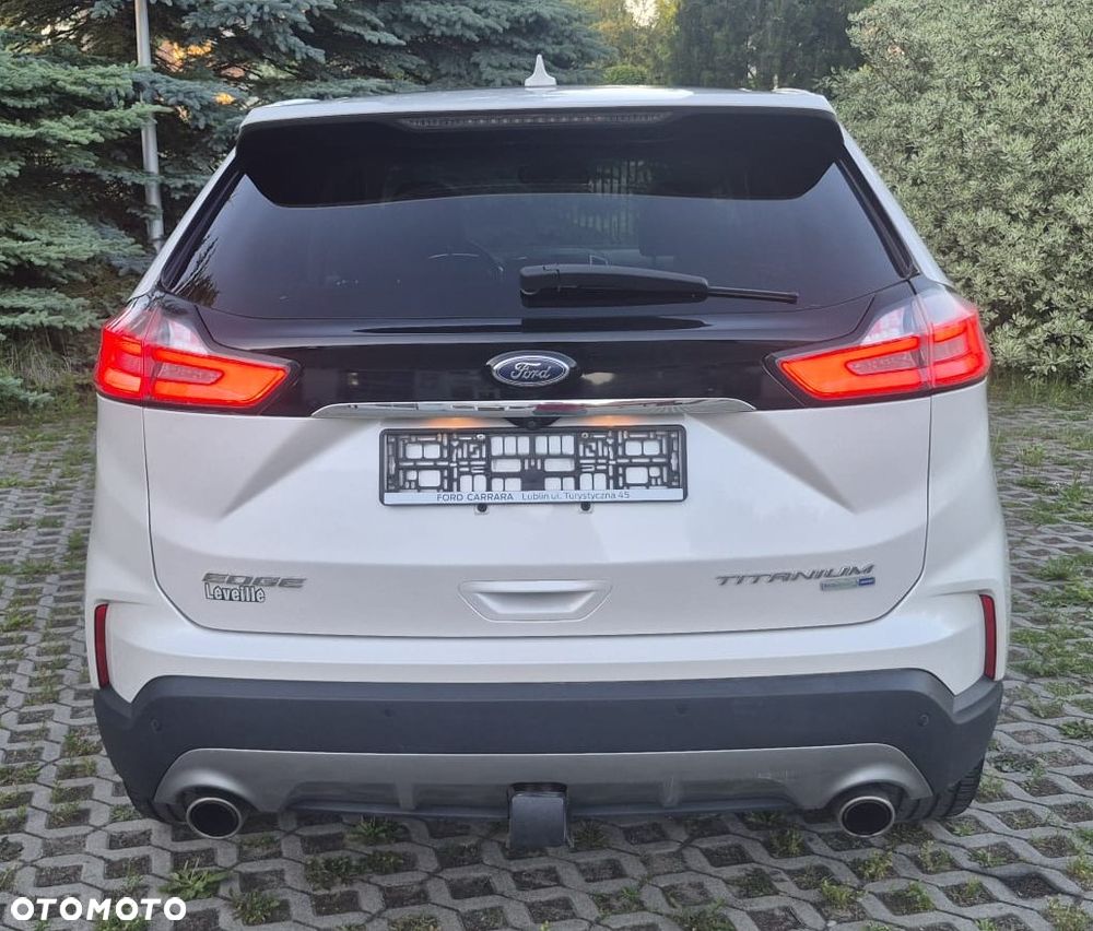 Ford Edge - 10