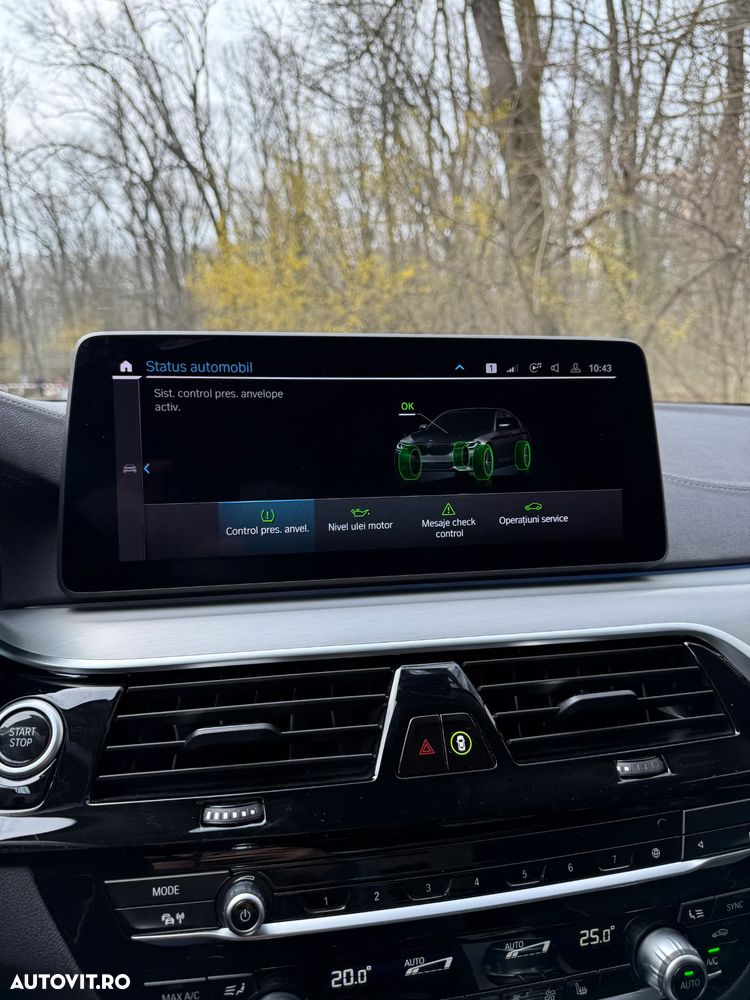 BMW Seria 5 530e xDrive Aut. Luxury Line - 12