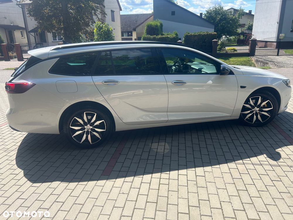Opel Insignia 2.0 BiTurbo 4x4 Exclusive - 4