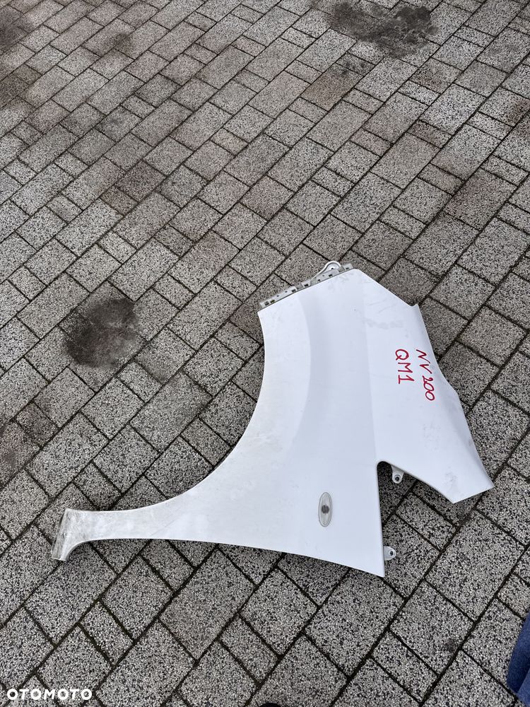 NISSAN NV200 QM1 BLOTNIK PRZOD PRAWY LEWY - 4