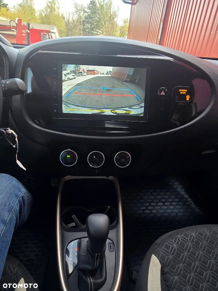 Toyota Aygo X - 15