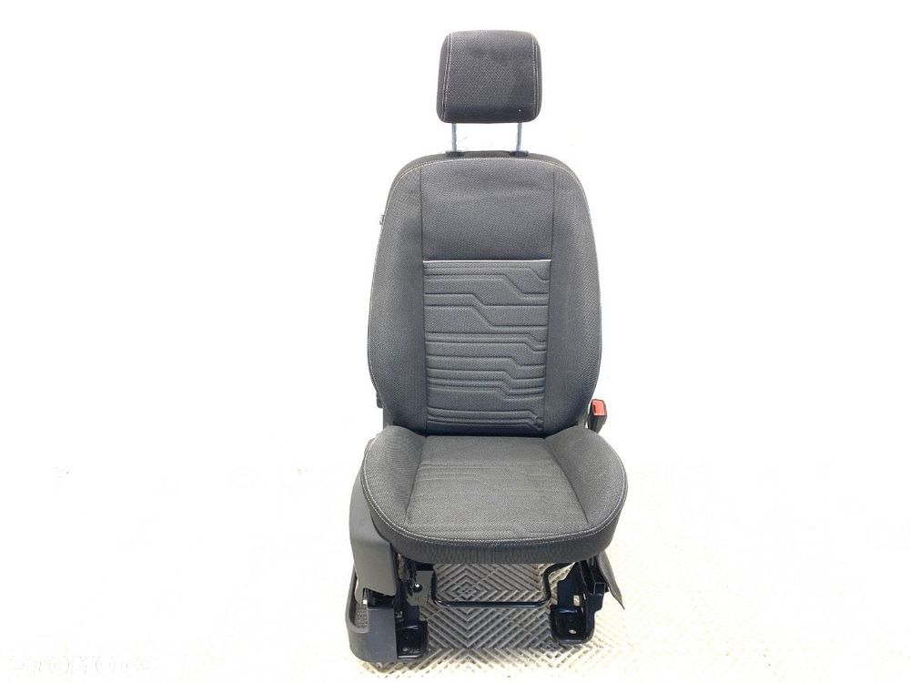 FOTEL PRAWY PRZÓD FORD TOURNEO CONNECT / GRAND TOURNEO CONNECT V408 nadwozie wielko 2013 - 2022 1.5 - 1