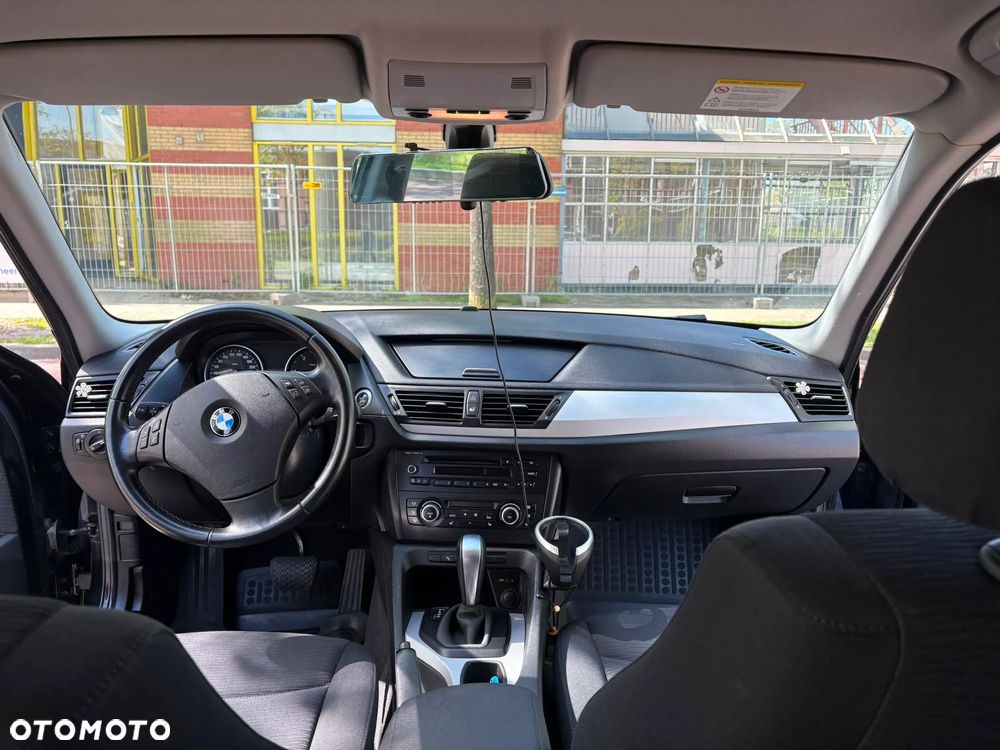 BMW X1 - 13