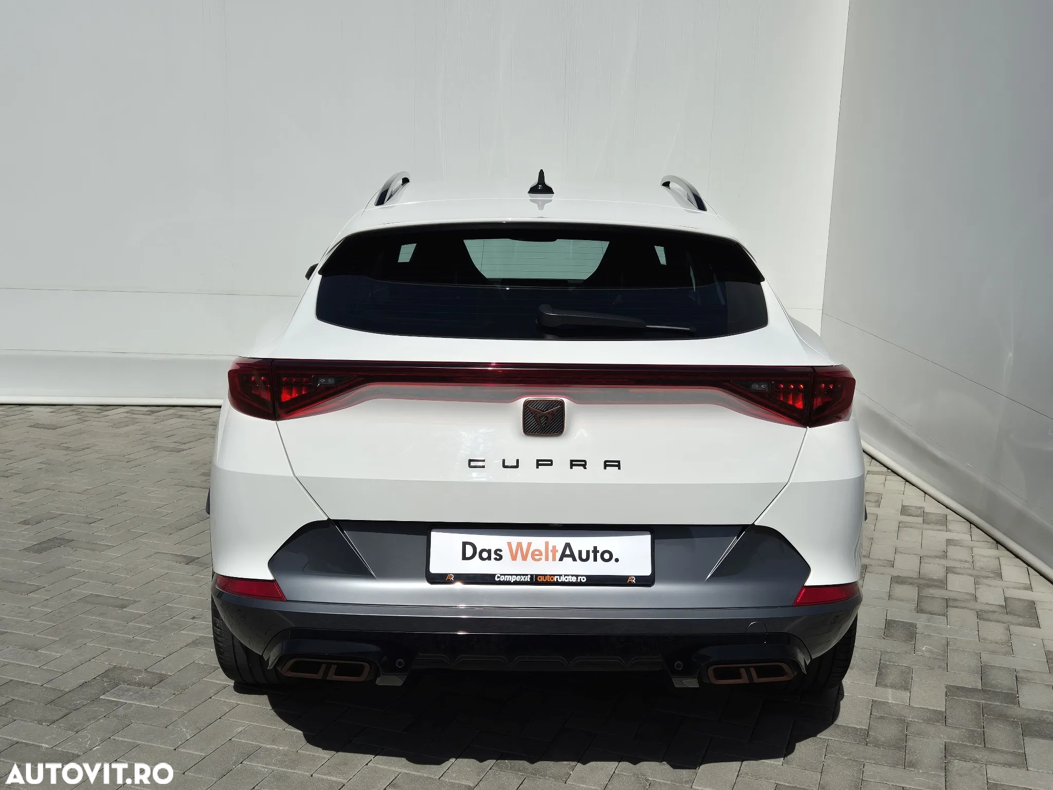 Cupra Formentor VZ 1.4 e-Hybrid DSG - 4