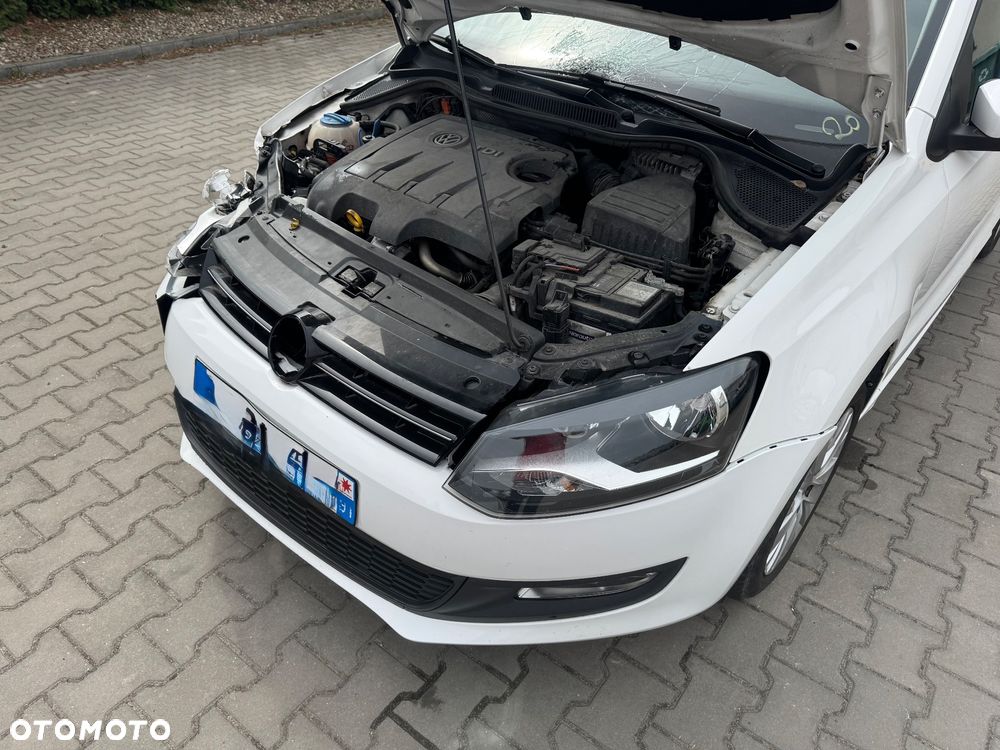 Volkswagen Polo 1.6 TDI Comfortline - 23