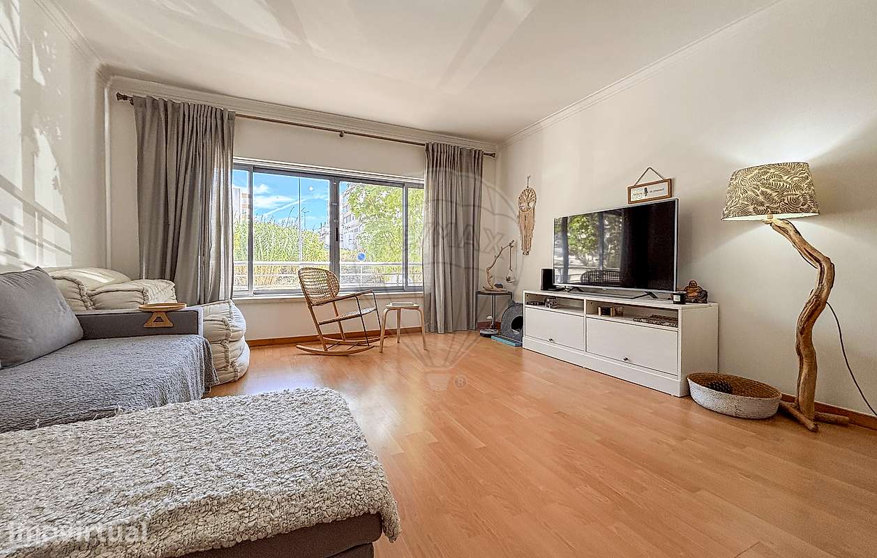 Apartamento T1 para venda - Grande imagem: 2/14