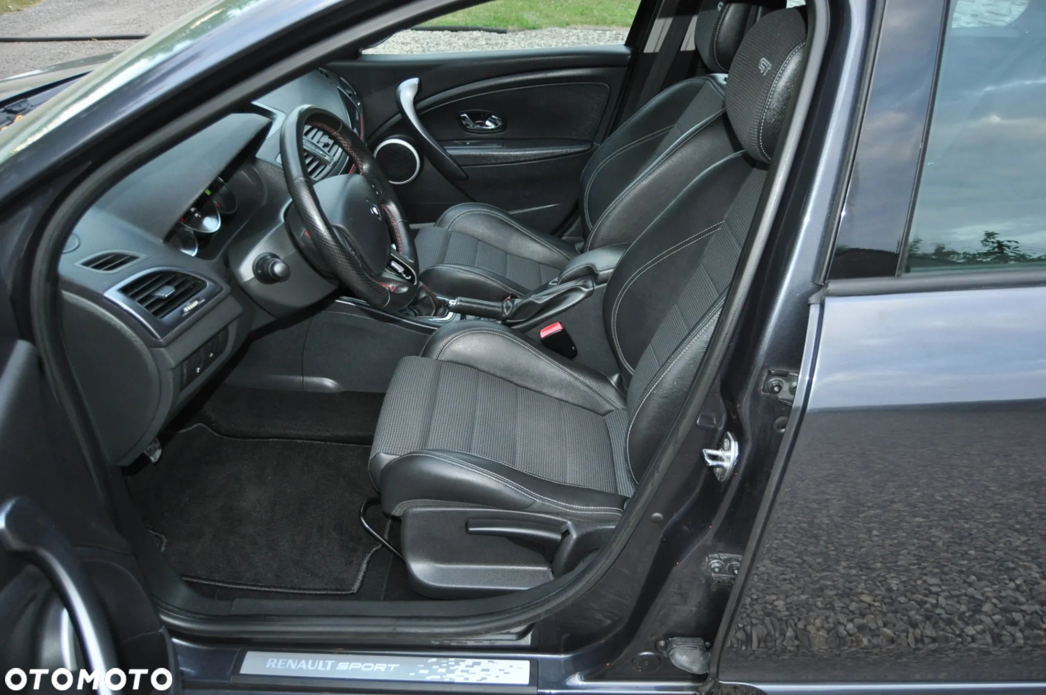 Renault Megane Grandtour TCe 180 GT - 7