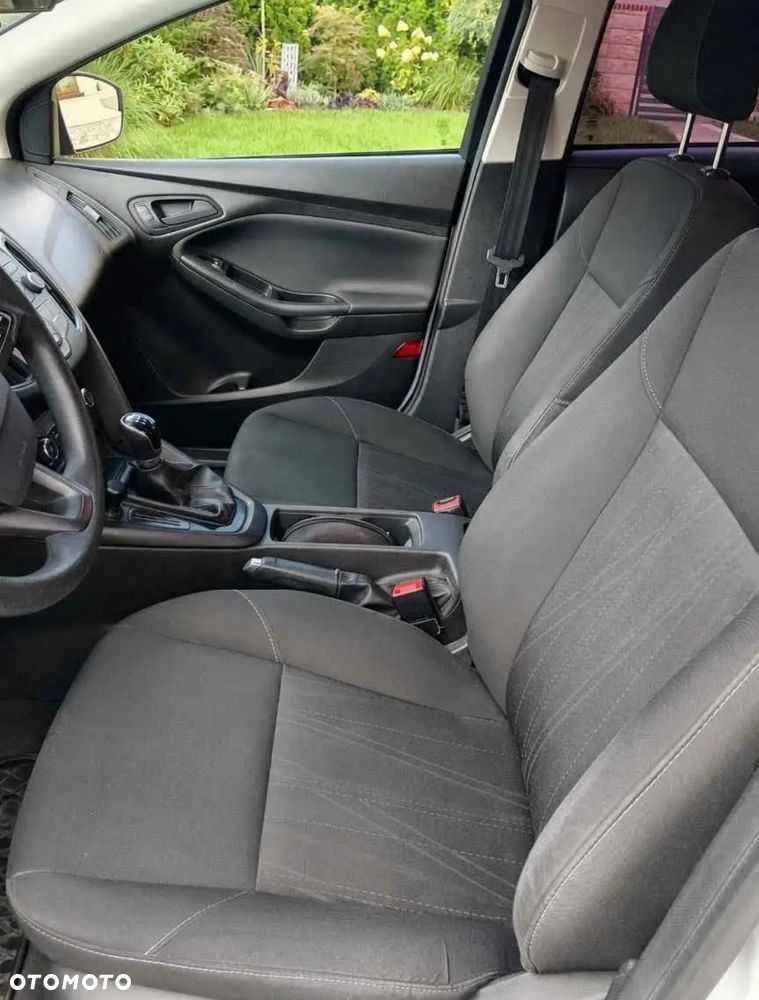 Ford Focus - 7