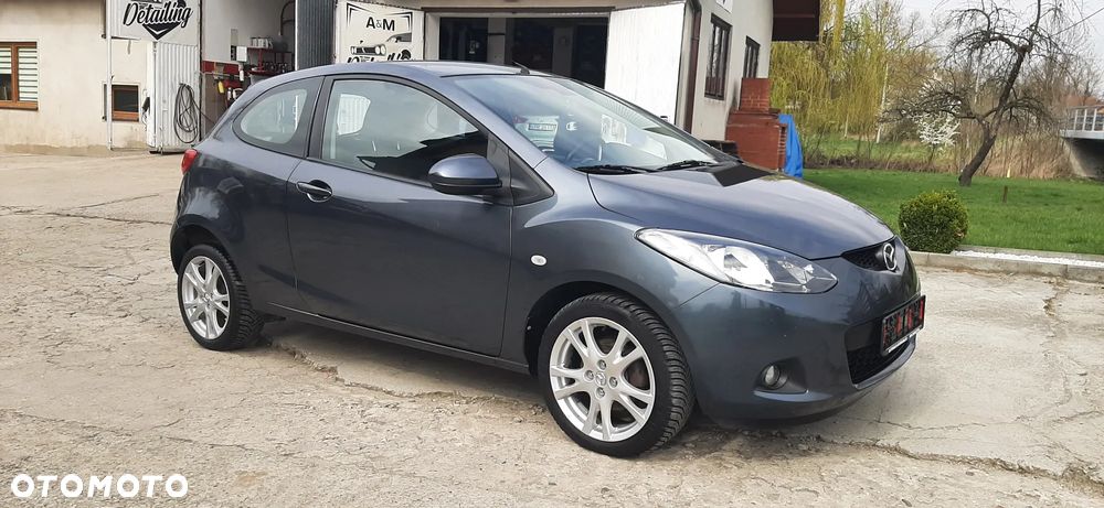 Mazda 2 - 5