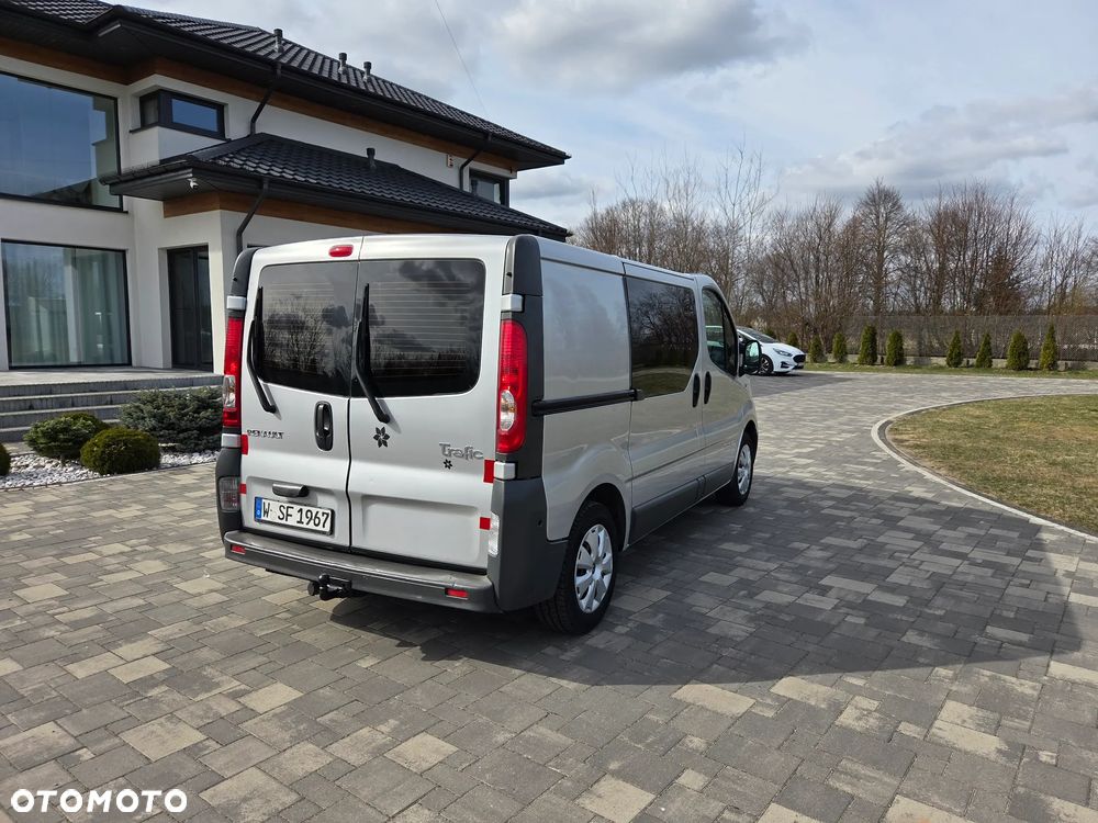 Renault Trafic - 9