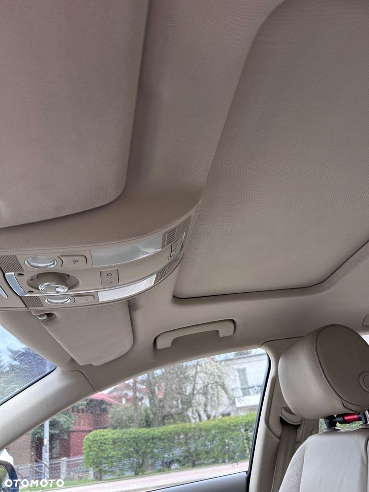 Audi A6 Avant - 13